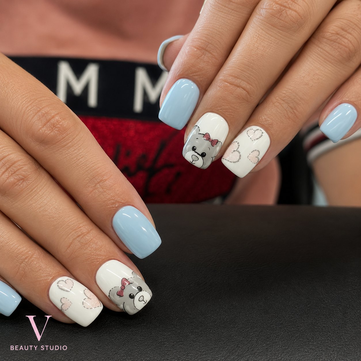 изграждане на къс нокът — beauty studio в Люлин | VIKS Beauty Studio, Люлин 8, София