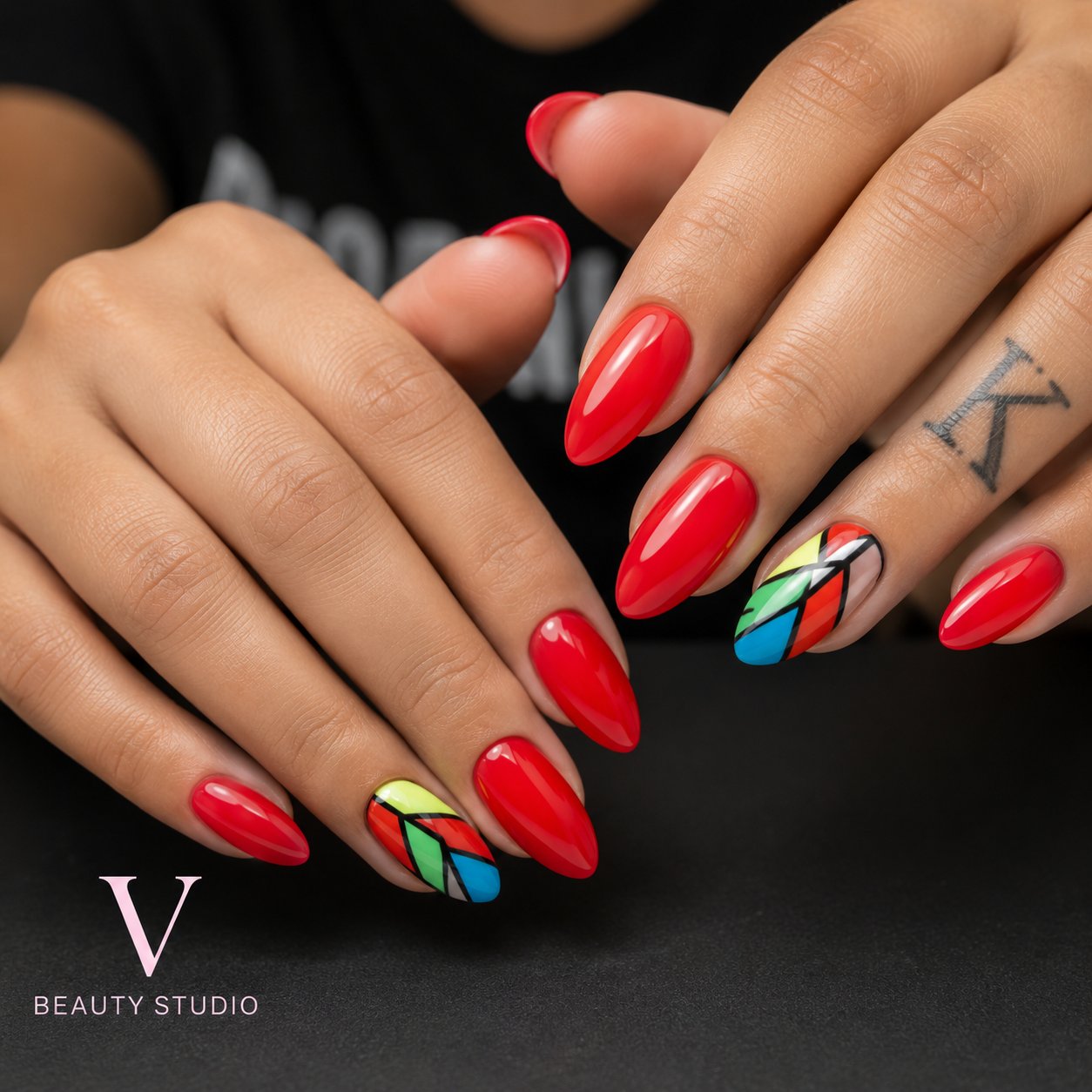 Изграждане с гел къси до средно дълги нокти — beauty studio в Люлин | VIKS Beauty Studio, Люлин 8, София